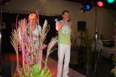 001365_uxgen_9